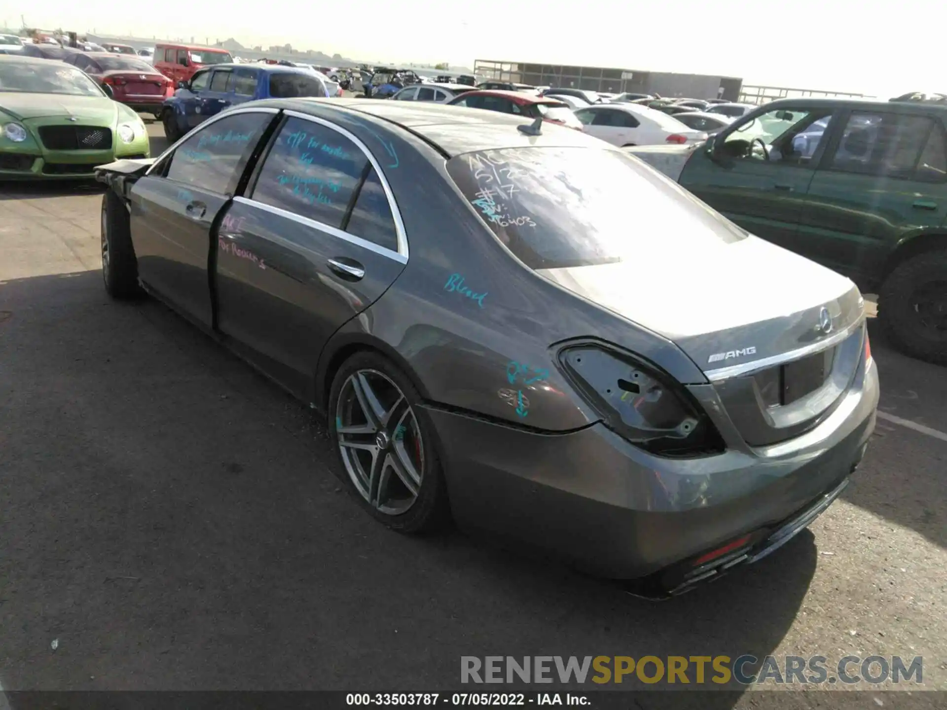 3 Photograph of a damaged car WDDUG8JB3LA516403 MERCEDES-BENZ S-CLASS 2020