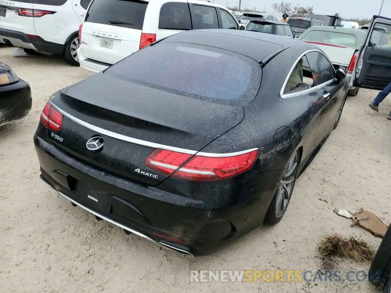 4 Photograph of a damaged car WDDXJ8GB6LA040783 MERCEDES-BENZ S-CLASS 2020