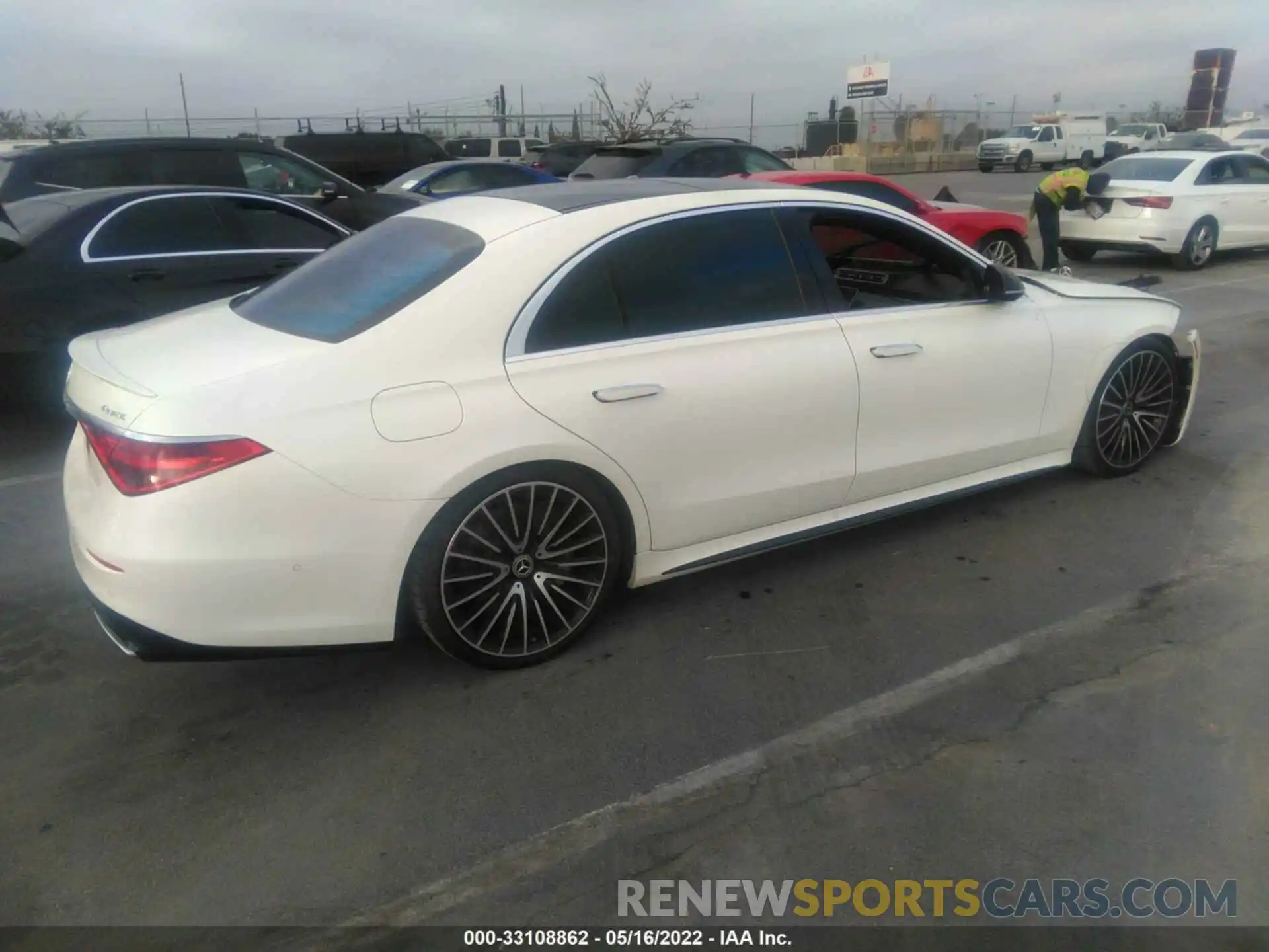 4 Photograph of a damaged car W1K6G7GB3MA052363 MERCEDES-BENZ S-CLASS 2021