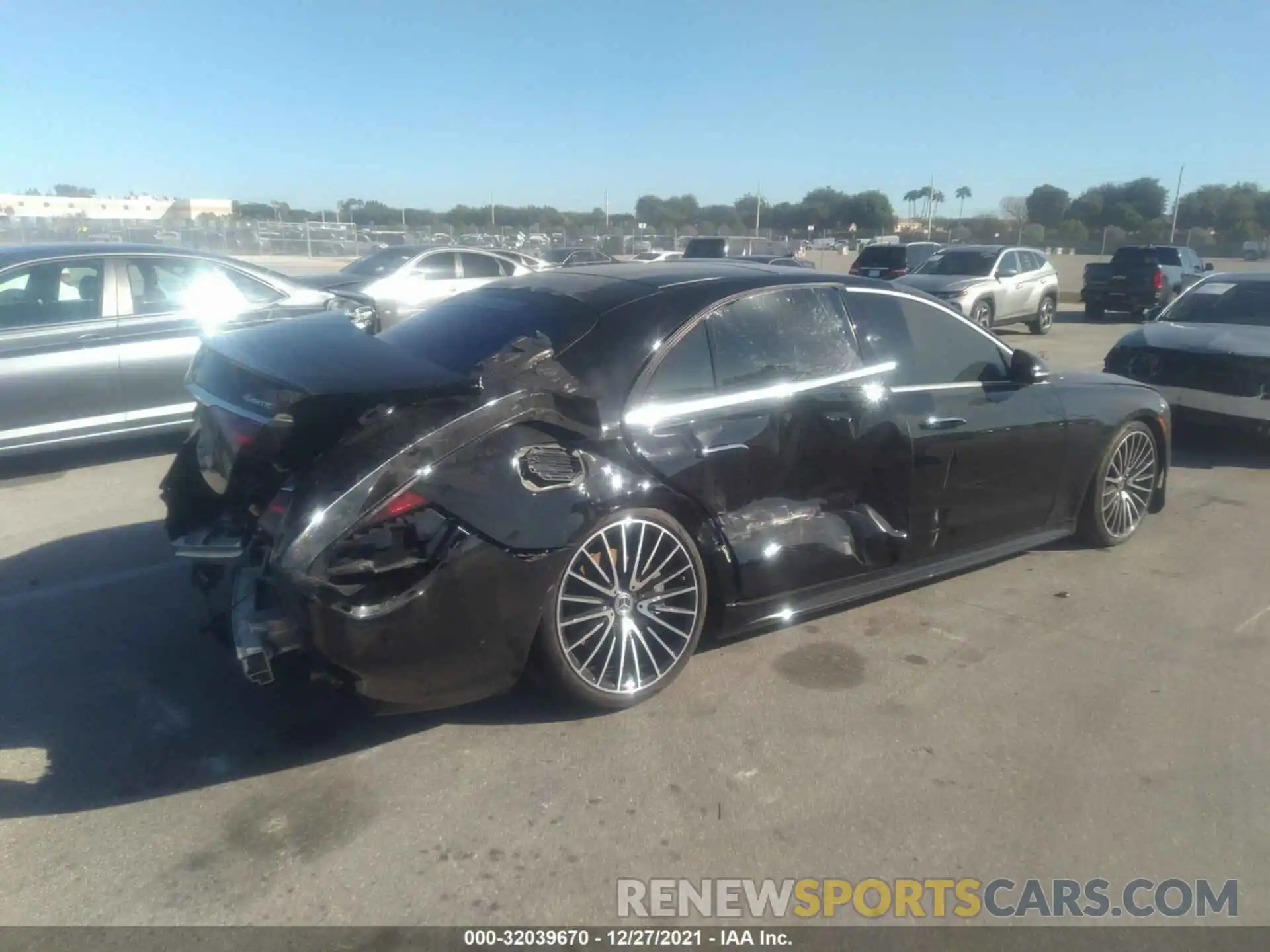 4 Photograph of a damaged car W1K6G7GB9MA033896 MERCEDES-BENZ S-CLASS 2021