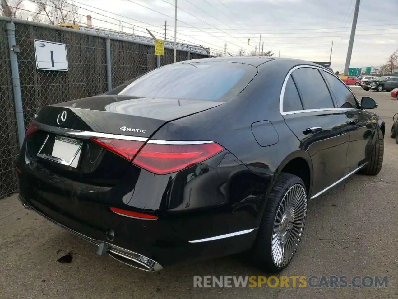 4 Photograph of a damaged car W1K6G7GBXMA038461 MERCEDES-BENZ S-CLASS 2021