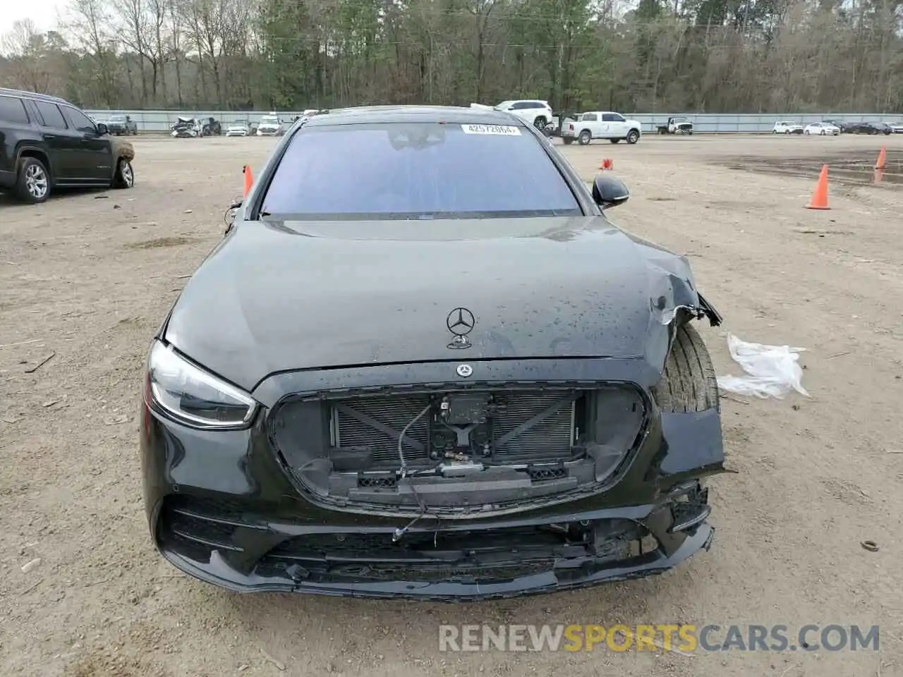 5 Photograph of a damaged car W1K6G6DBXNA118682 MERCEDES-BENZ S-CLASS 2022