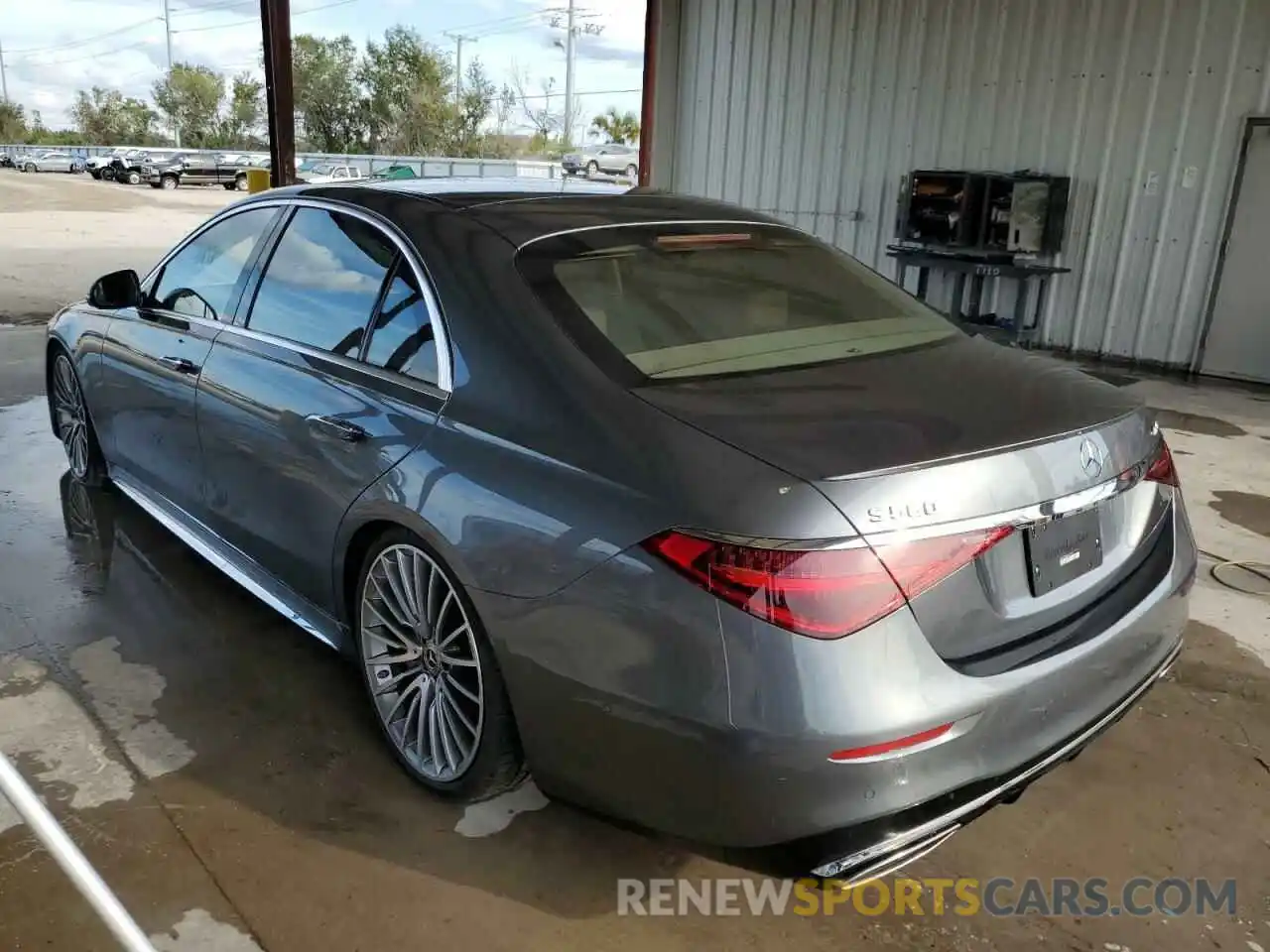 3 Photograph of a damaged car W1K6G7GB5NA071336 MERCEDES-BENZ S-CLASS 2022