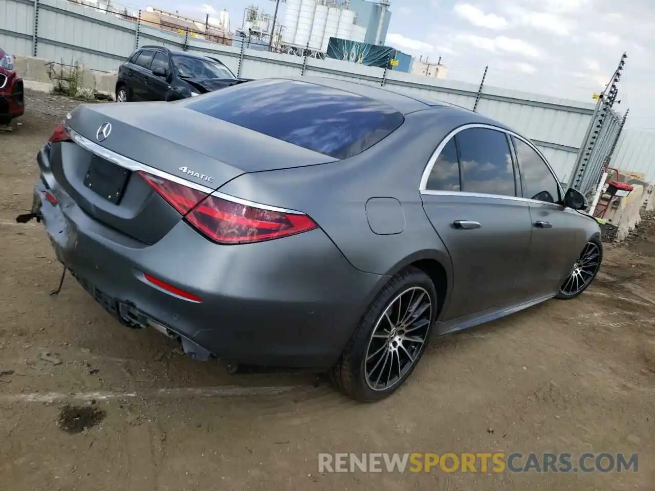 4 Photograph of a damaged car W1K6G7GB5NA106490 MERCEDES-BENZ S-CLASS 2022