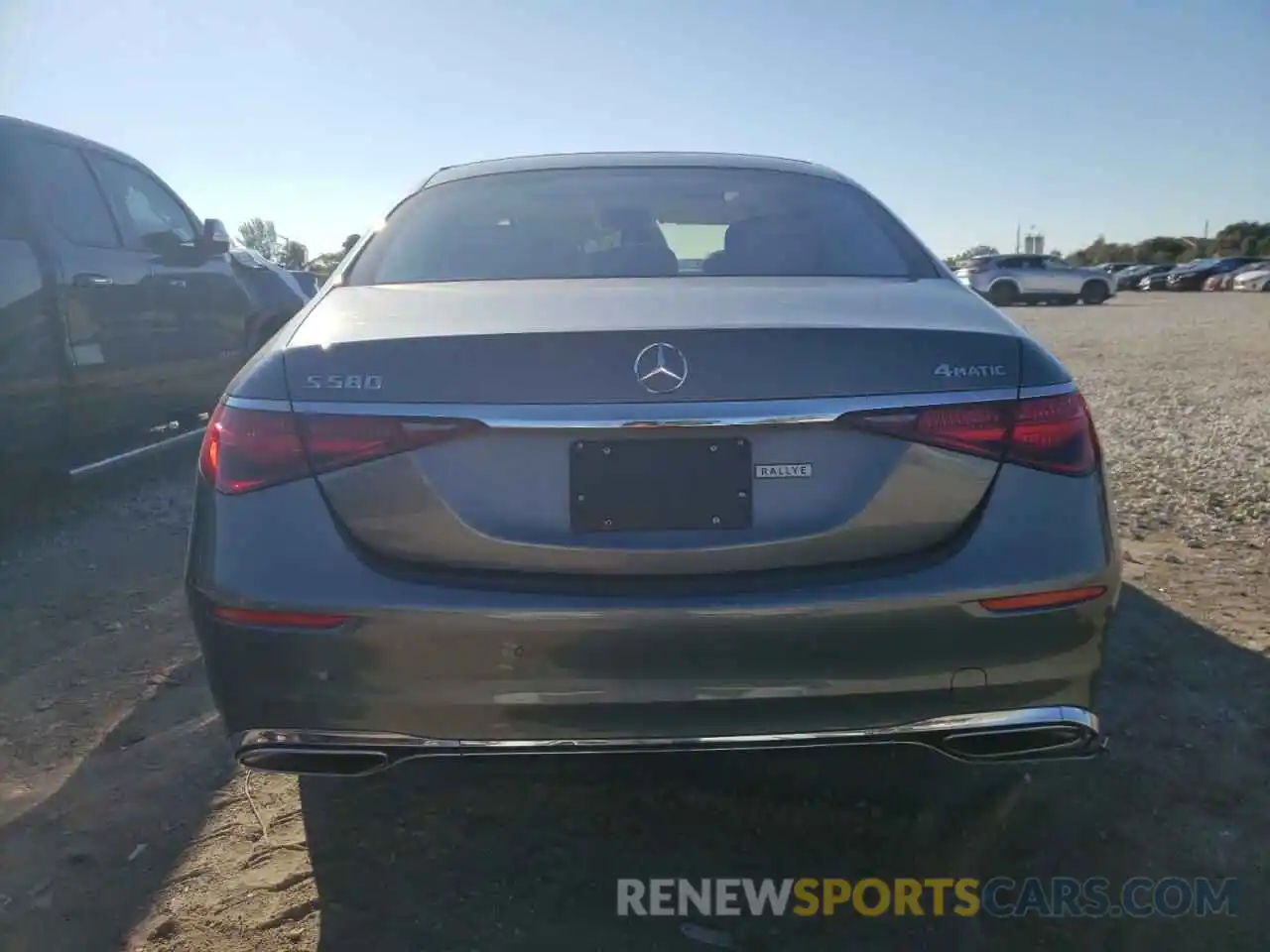 6 Photograph of a damaged car W1K6G7GB5NA110216 MERCEDES-BENZ S-CLASS 2022