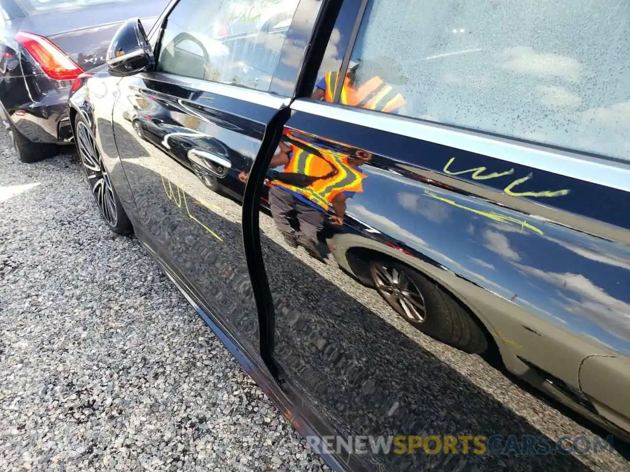 9 Photograph of a damaged car W1K6G7GB8NA129777 MERCEDES-BENZ S-CLASS 2022