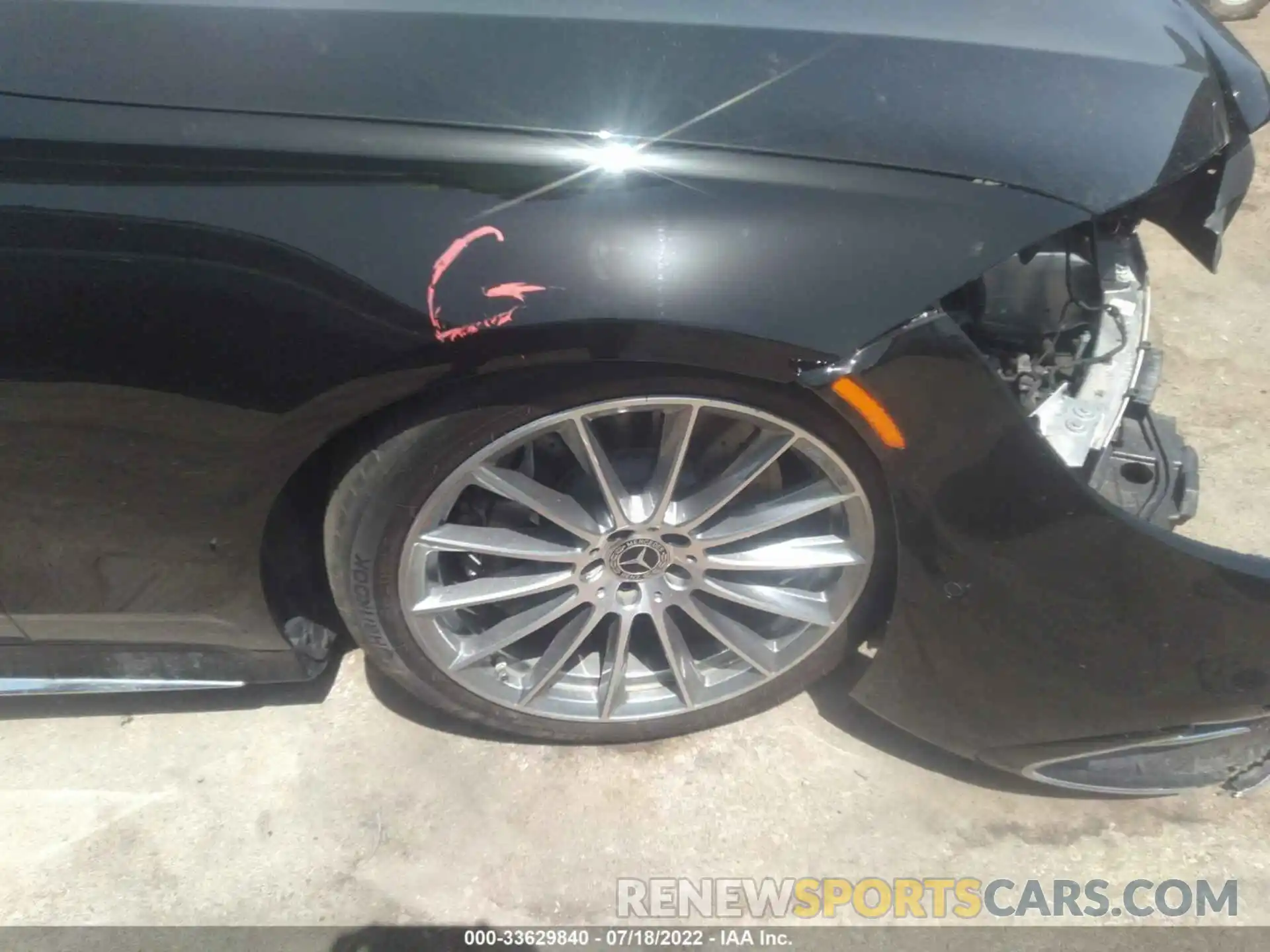 14 Photograph of a damaged car W1K6G7GB9NA134745 MERCEDES-BENZ S-CLASS 2022