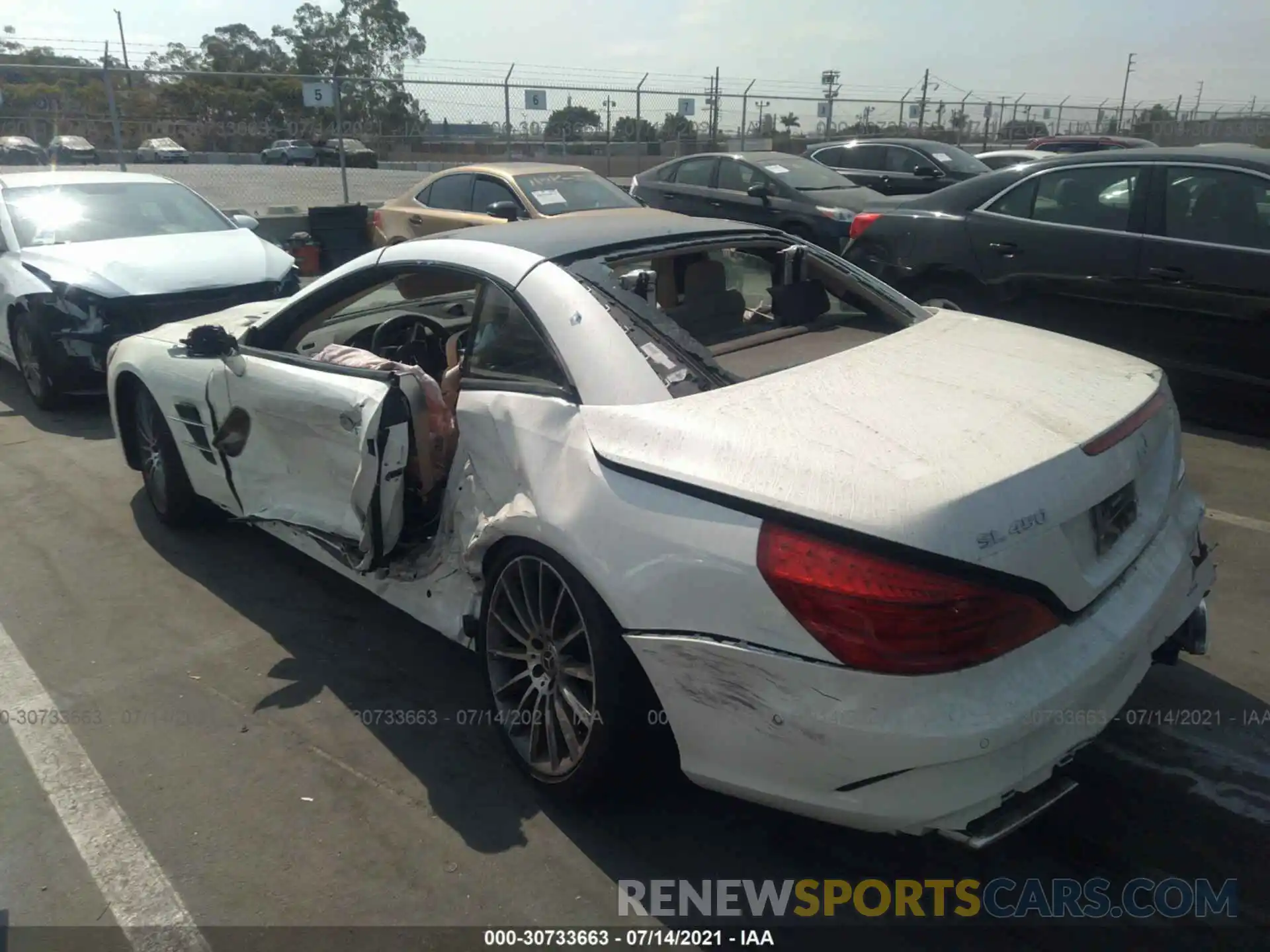 3 Photograph of a damaged car WDDJK6GA3KF055628 MERCEDES-BENZ SL 2019