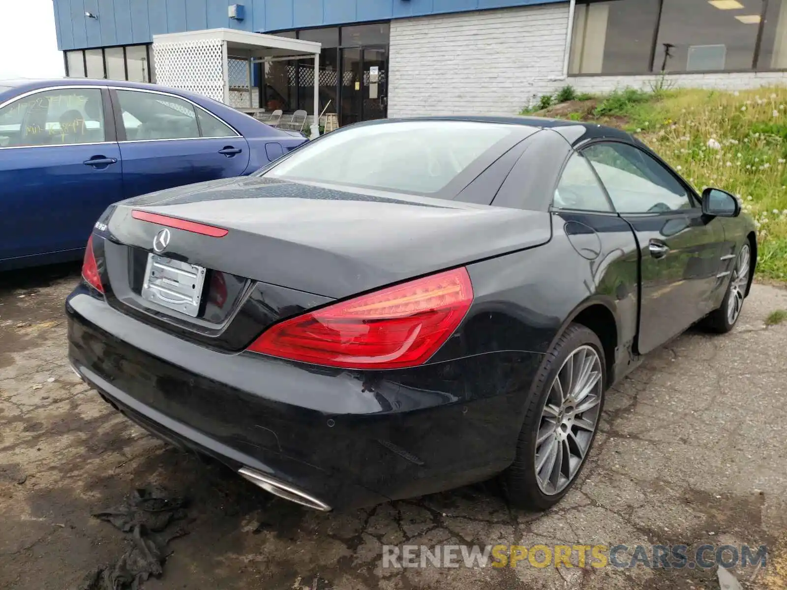 4 Photograph of a damaged car W1KJK6GA1LF060599 MERCEDES-BENZ SL-CLASS 2020