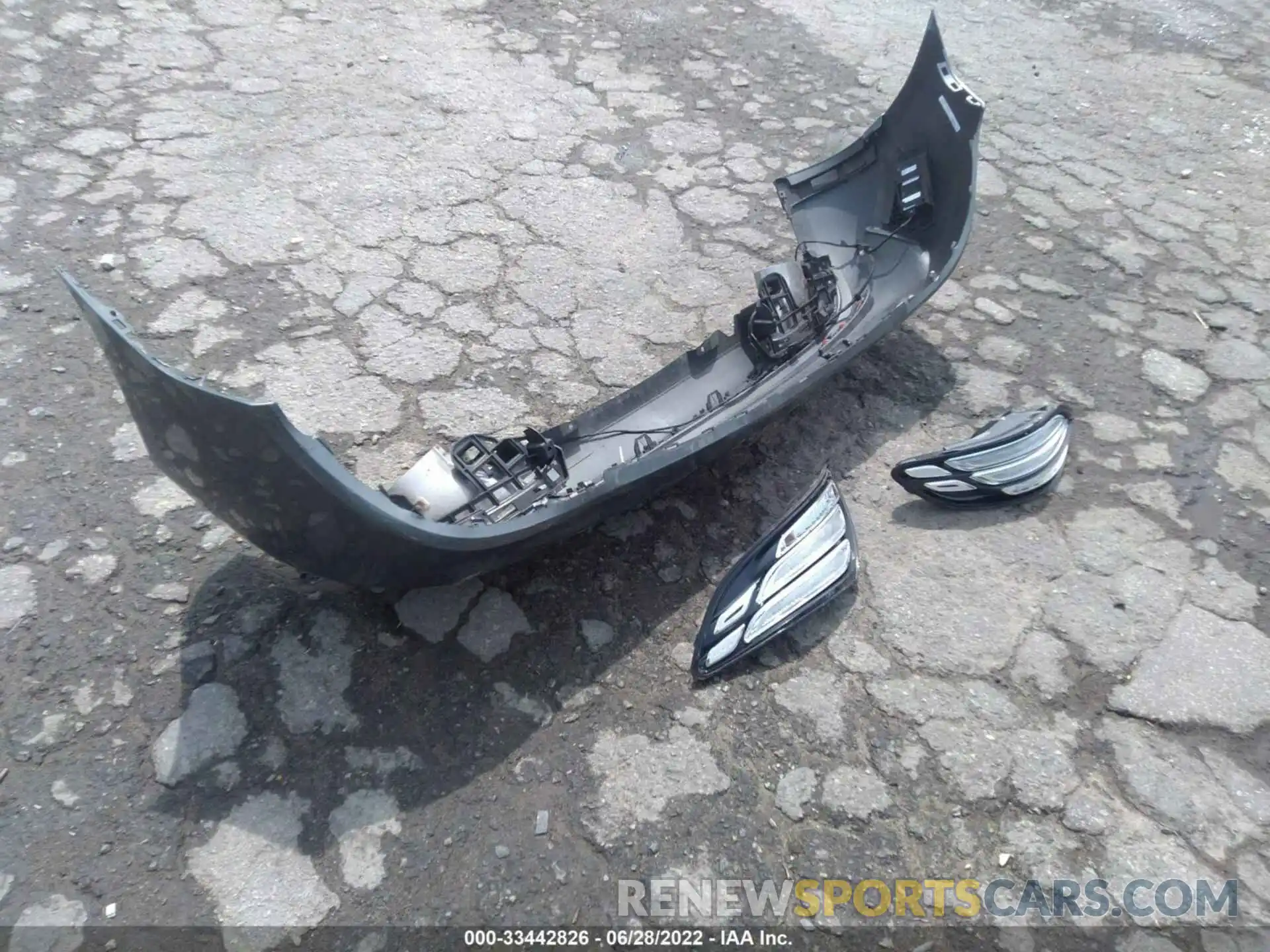 12 Photograph of a damaged car WDDPK3JA1KF160220 MERCEDES-BENZ SLC 2019