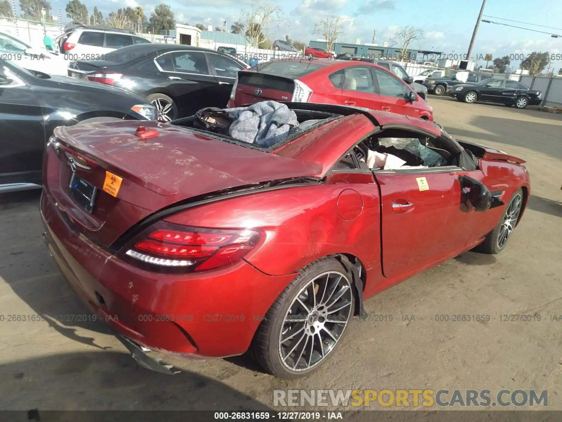 4 Photograph of a damaged car WDDPK3JA4KF160924 MERCEDES-BENZ SLC 2019