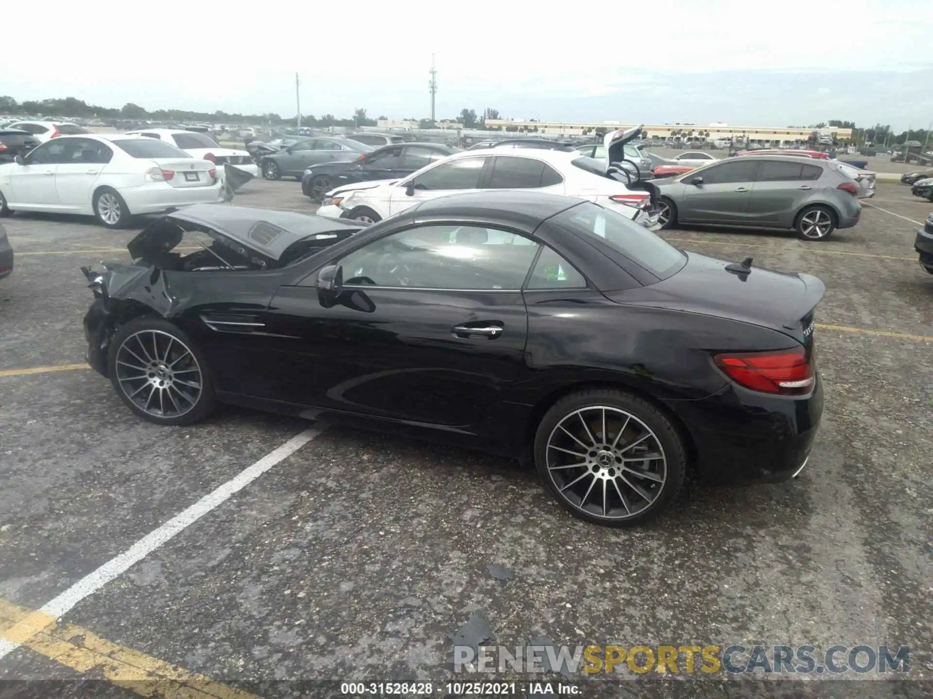 3 Photograph of a damaged car WDDPK3JA7KF164868 MERCEDES-BENZ SLC 2019