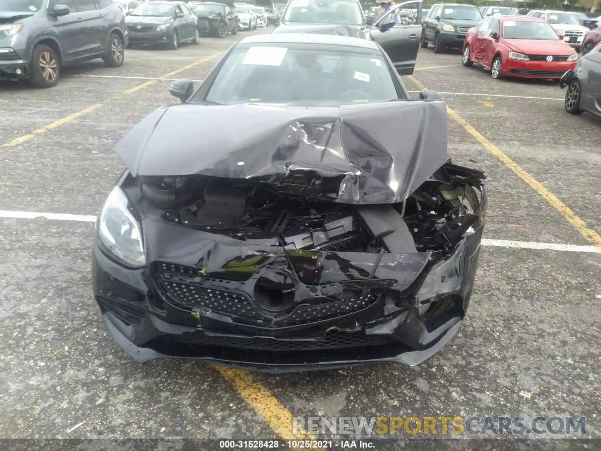 6 Photograph of a damaged car WDDPK3JA7KF164868 MERCEDES-BENZ SLC 2019