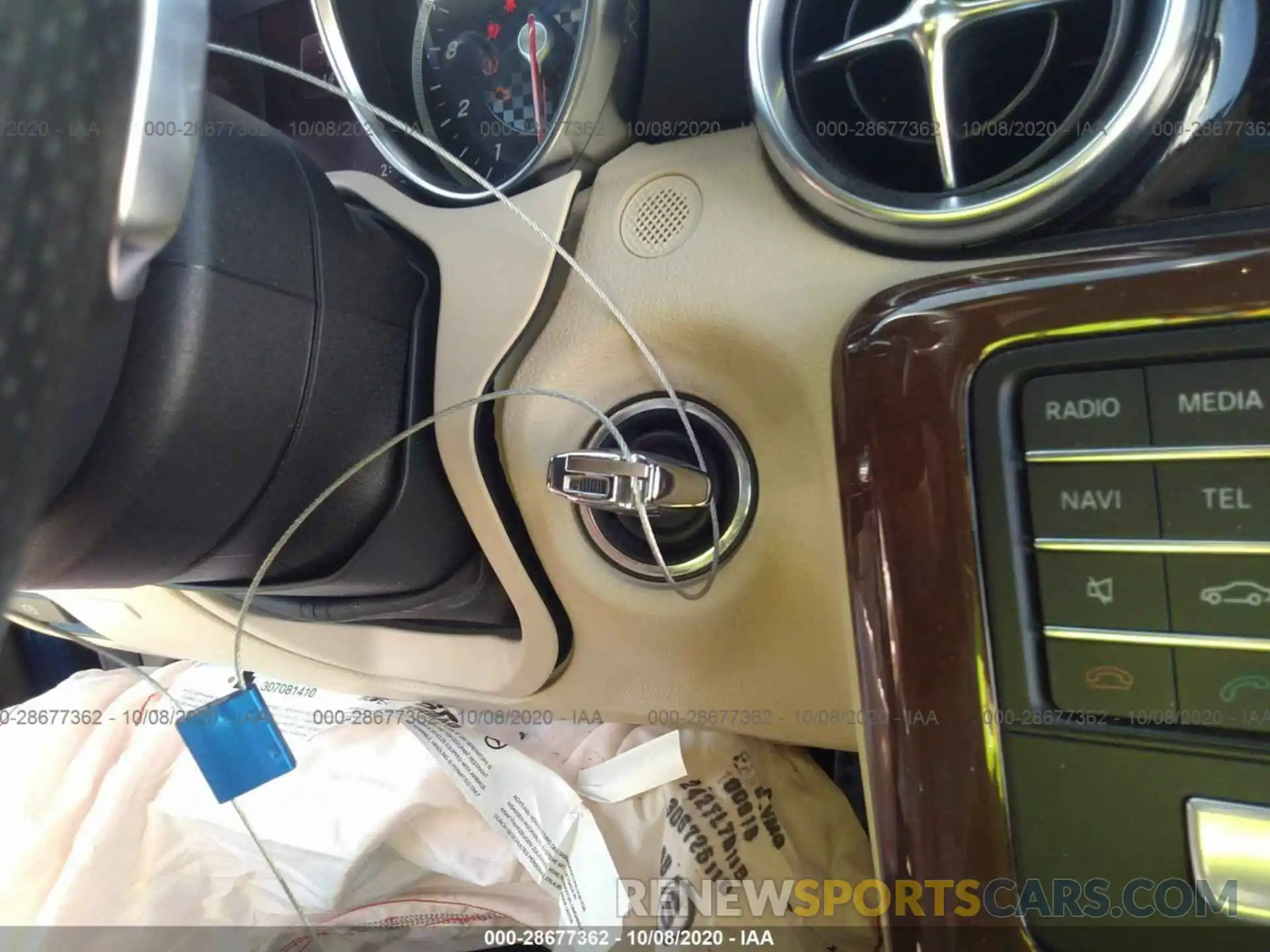 11 Photograph of a damaged car WDDPK3JA8KF159811 MERCEDES-BENZ SLC 2019