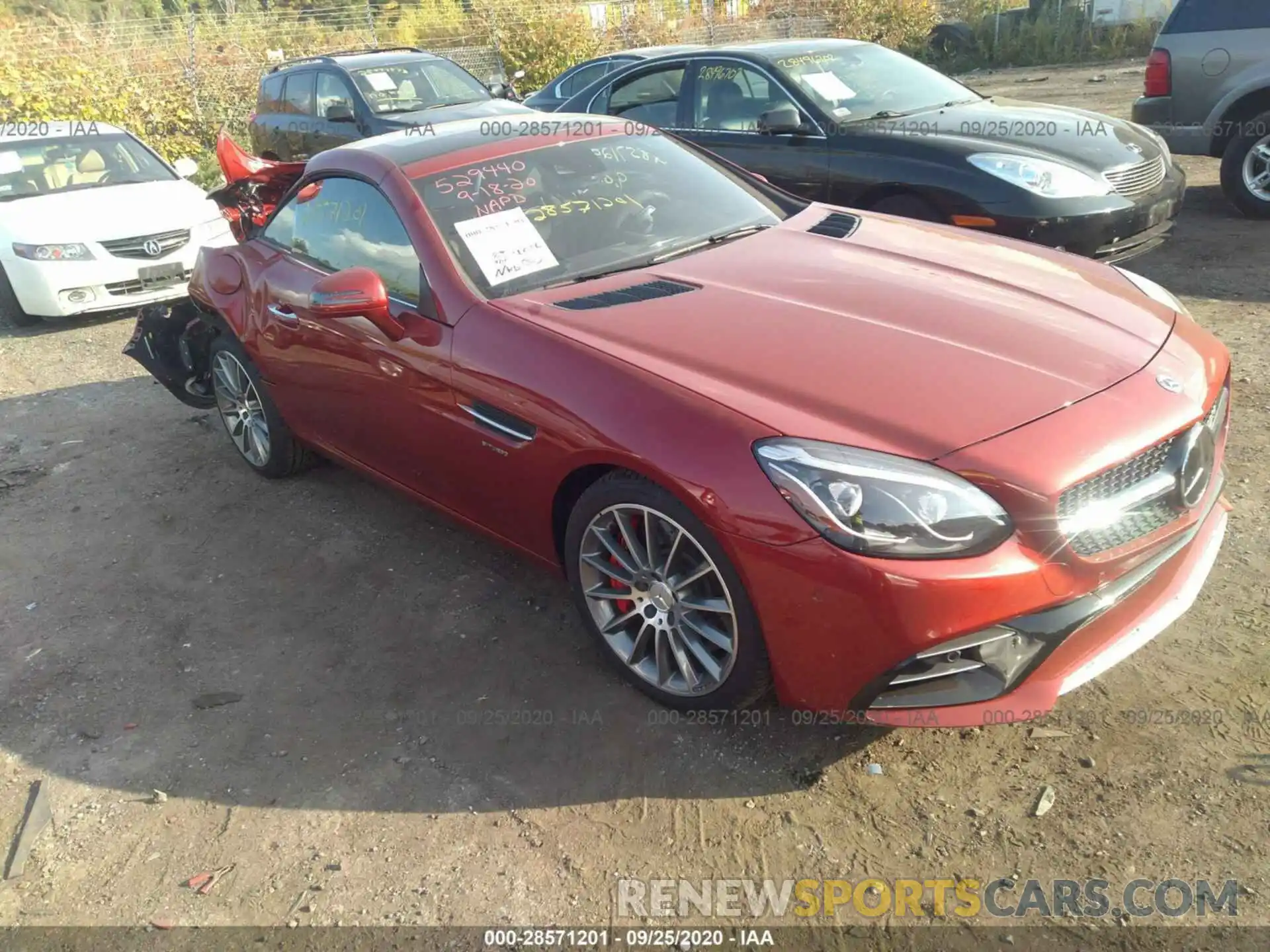 1 Photograph of a damaged car WDDPK6GA0KF160380 MERCEDES-BENZ SLC 2019