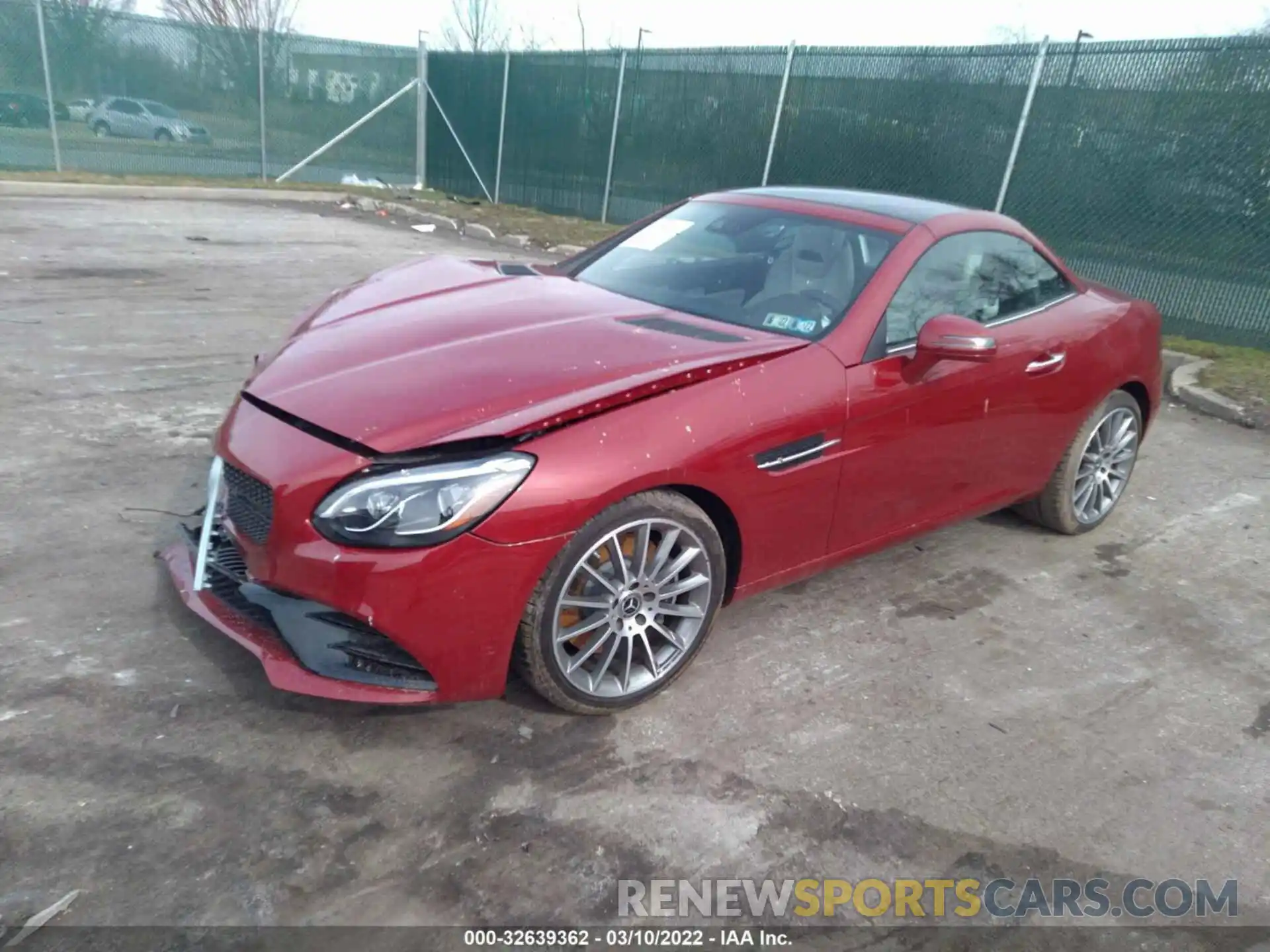 2 Photograph of a damaged car W1KPK3JA0LF170562 MERCEDES-BENZ SLC 2020