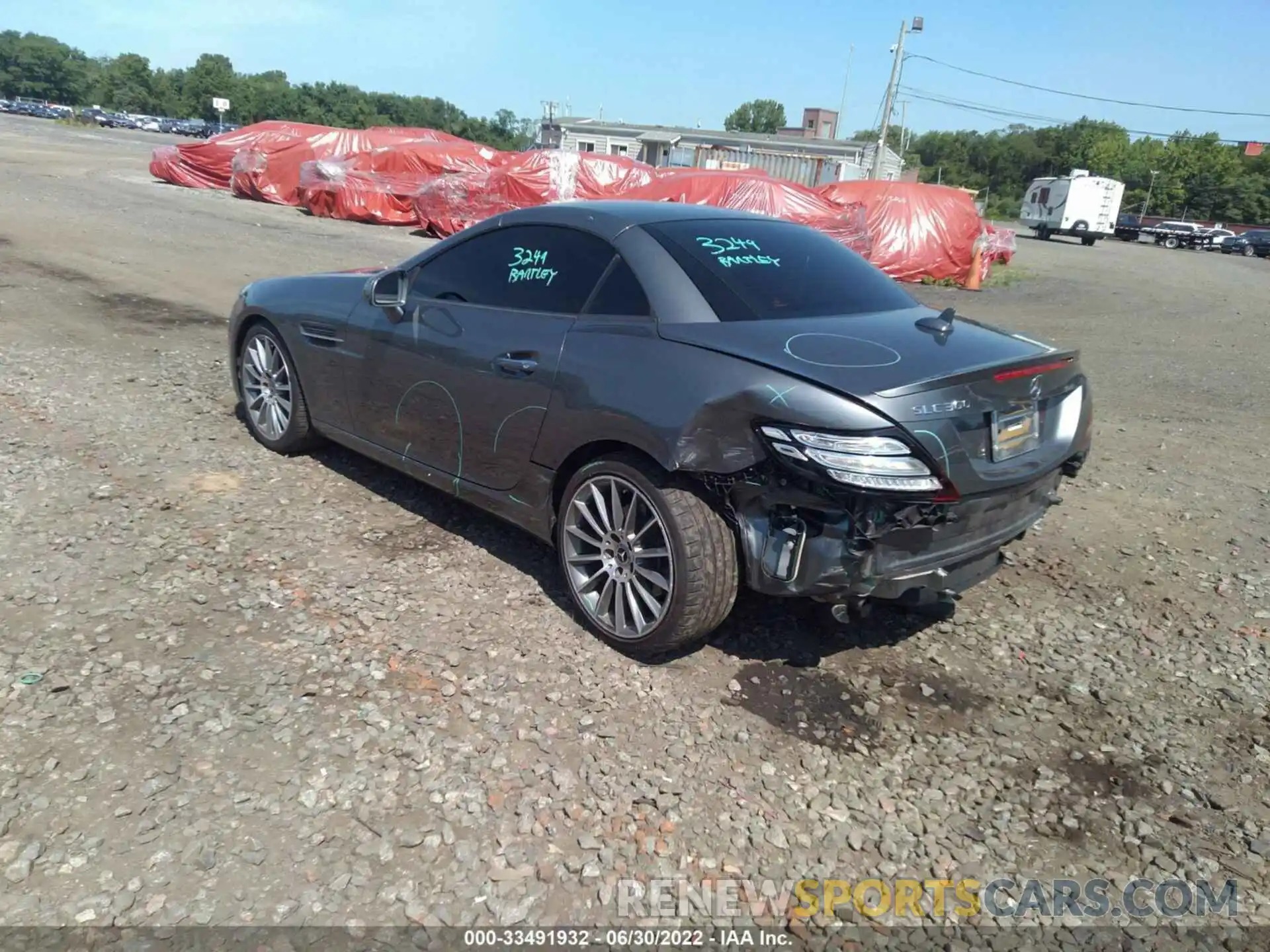 3 Photograph of a damaged car W1KPK3JA2LF169977 MERCEDES-BENZ SLC 2020