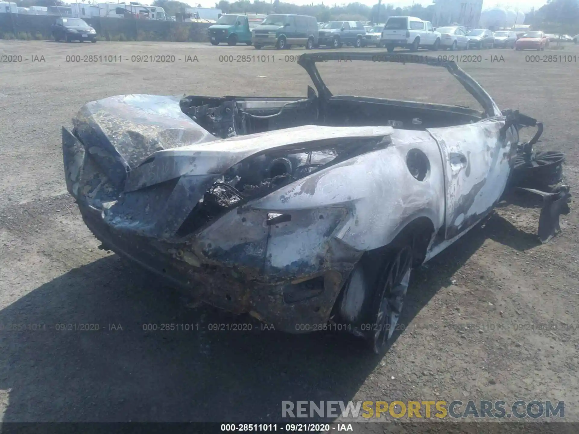 4 Photograph of a damaged car W1KPK3JA5LF169570 MERCEDES-BENZ SLC 2020