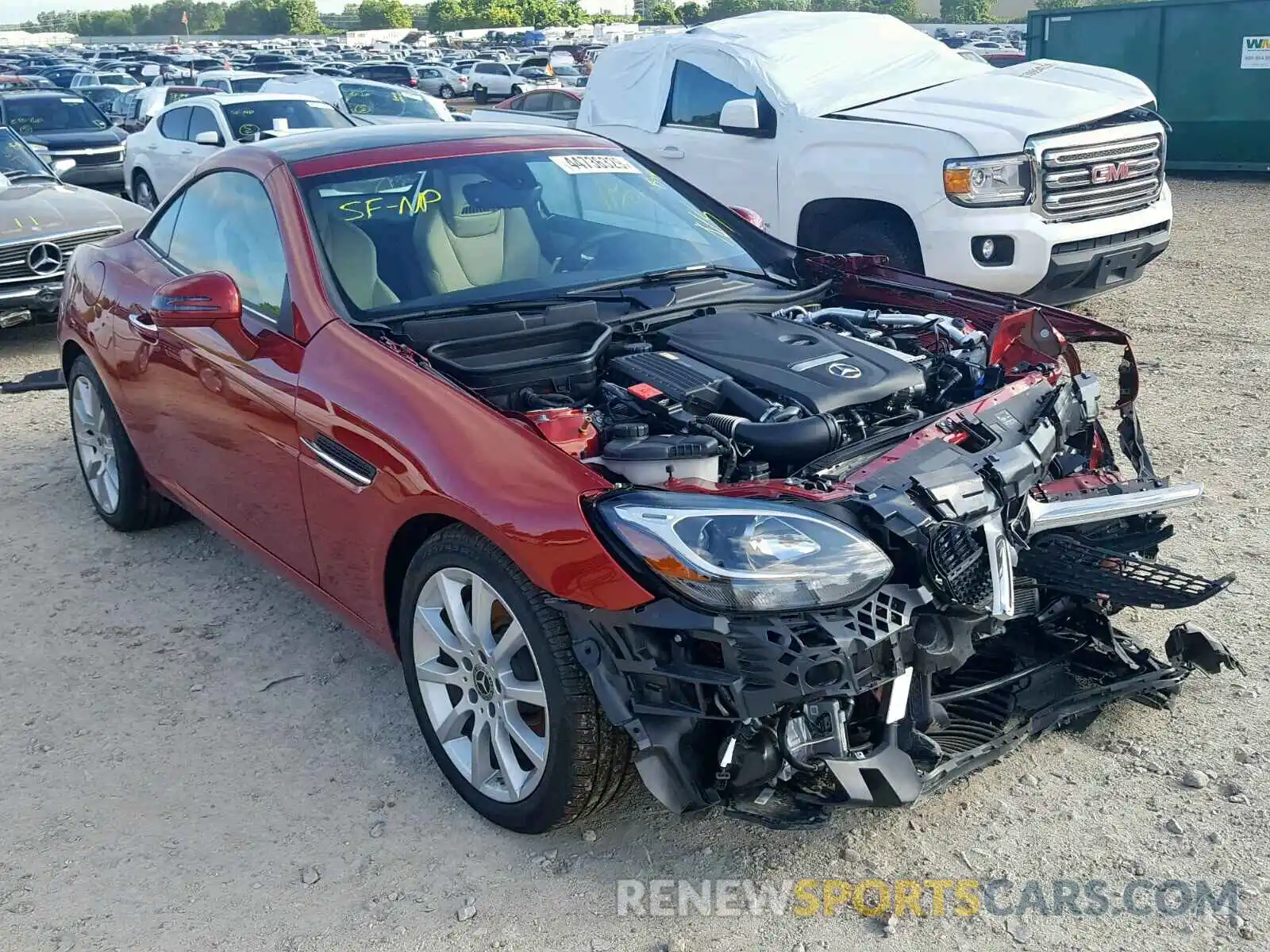 1 Photograph of a damaged car WDDPK3JA5KF162004 MERCEDES-BENZ SLC 300 2019