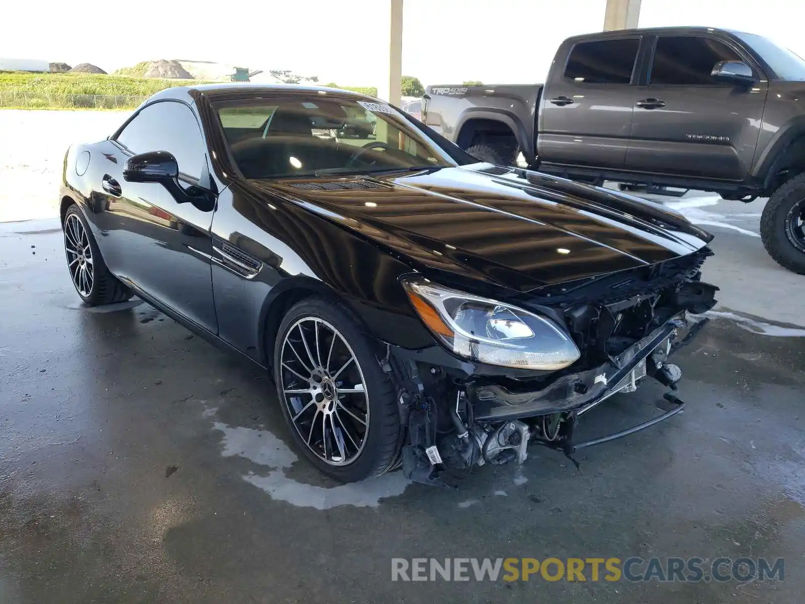 1 Photograph of a damaged car WDDPK3JA0KF157972 MERCEDES-BENZ SLC-CLASS 2019