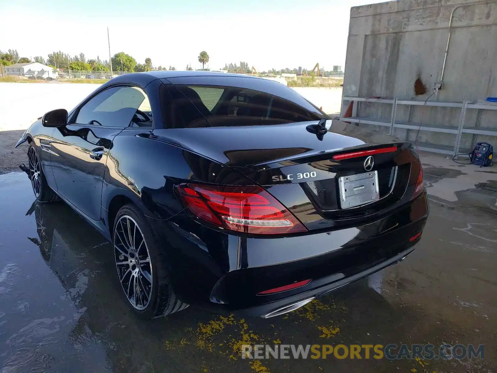 3 Photograph of a damaged car WDDPK3JA0KF157972 MERCEDES-BENZ SLC-CLASS 2019