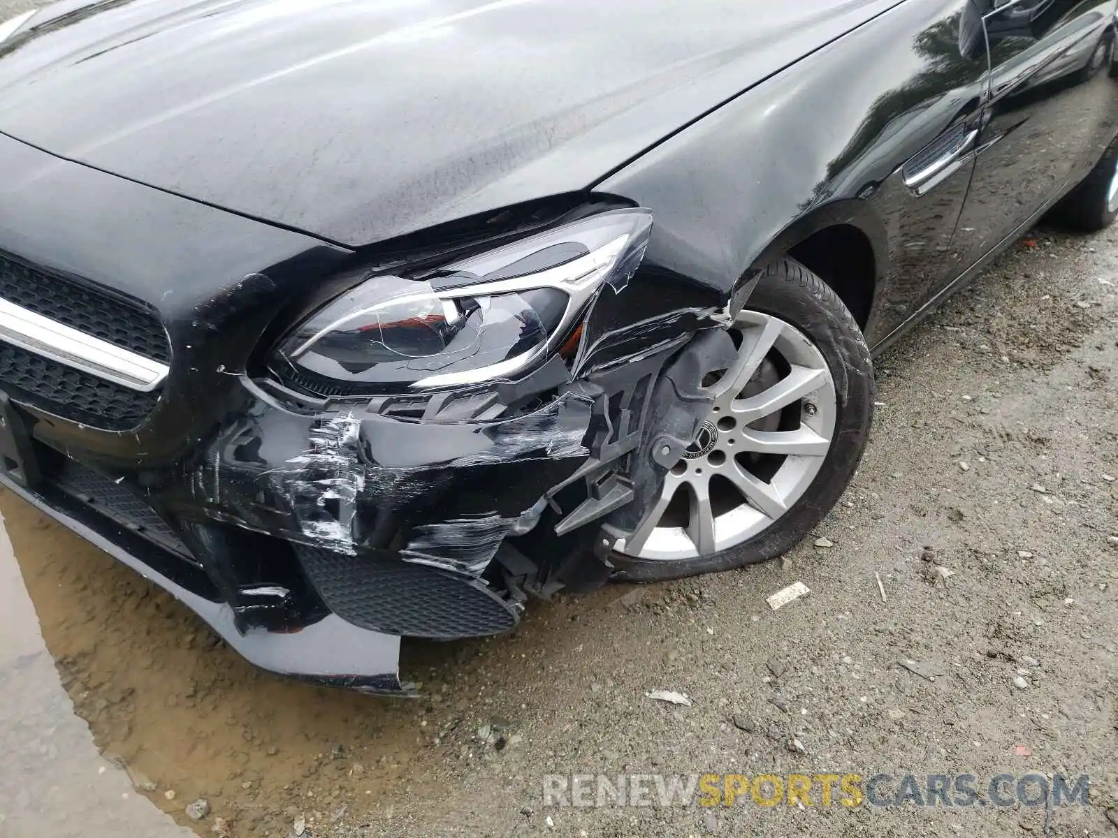 9 Photograph of a damaged car WDDPK3JA5KF162097 MERCEDES-BENZ SLC-CLASS 2019