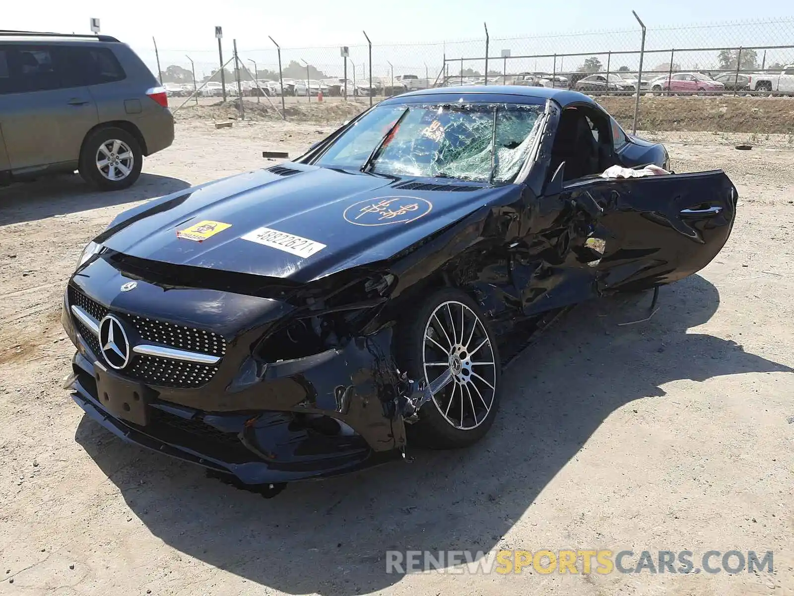 2 Photograph of a damaged car WDDPK3JA9KF158215 MERCEDES-BENZ SLC-CLASS 2019