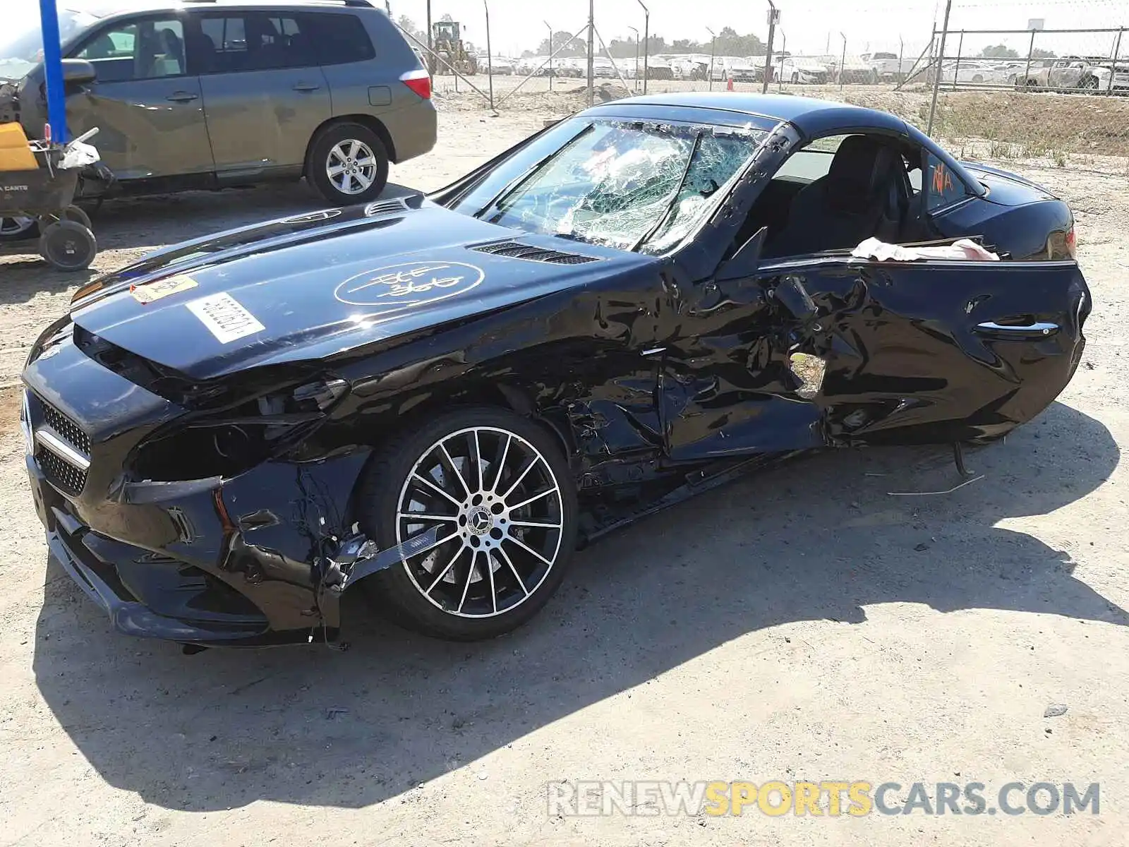 9 Photograph of a damaged car WDDPK3JA9KF158215 MERCEDES-BENZ SLC-CLASS 2019