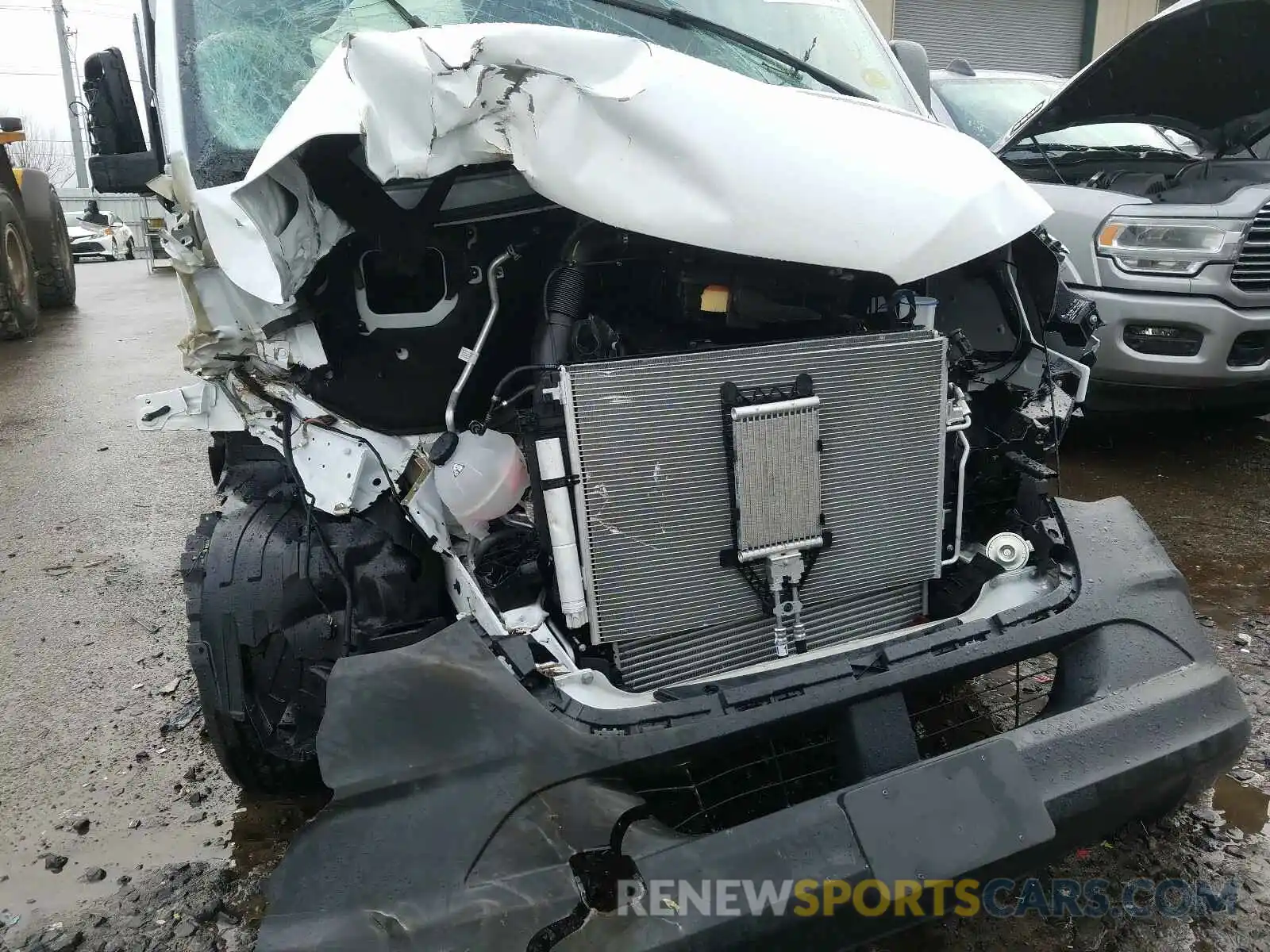 9 Фотография поврежденного автомобиля WD4PE7ED7KT015302 MERCEDES-BENZ SPRINTER 1 2019