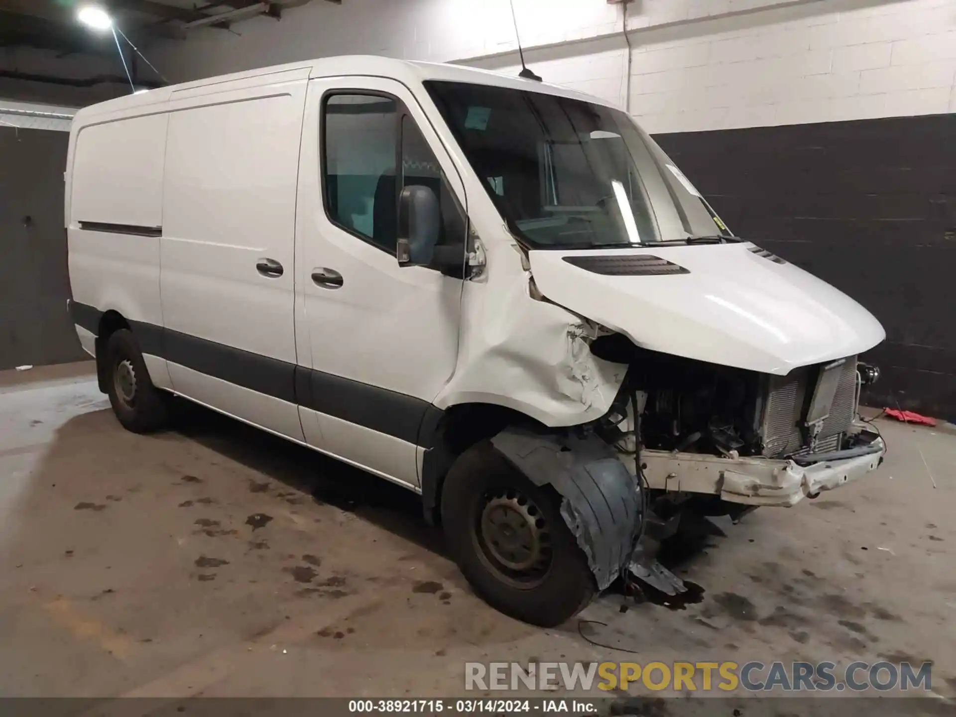 1 Photograph of a damaged car WD4PE7ED7KT016630 MERCEDES-BENZ SPRINTER 1500 2019