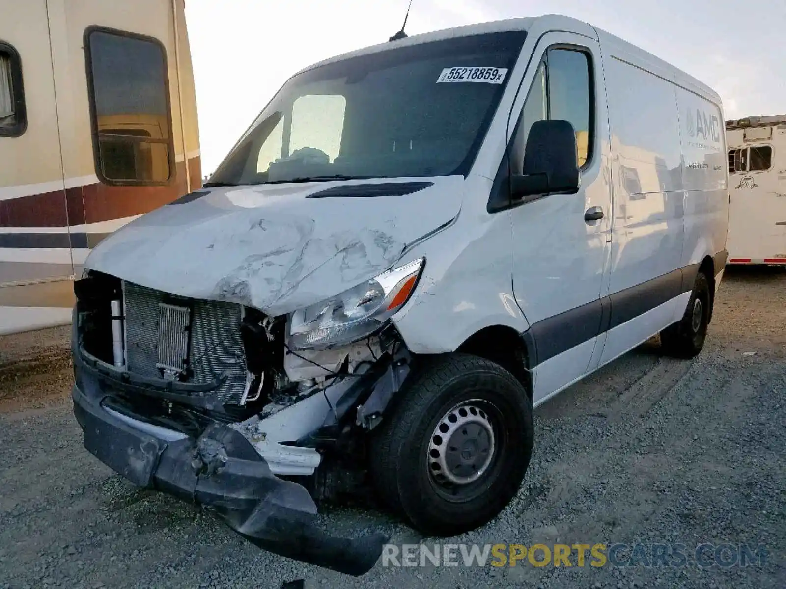 2 Photograph of a damaged car WD3PF0CDXKP035094 MERCEDES-BENZ SPRINTER 2 2019