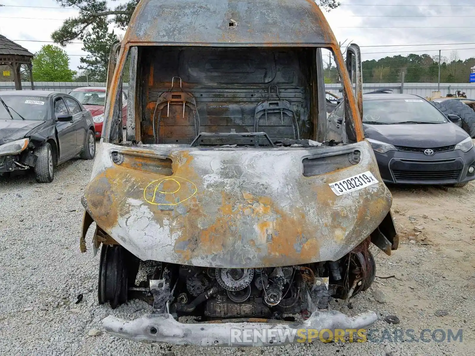 9 Photograph of a damaged car WD3PF1CD0KP026152 MERCEDES-BENZ SPRINTER 2 2019