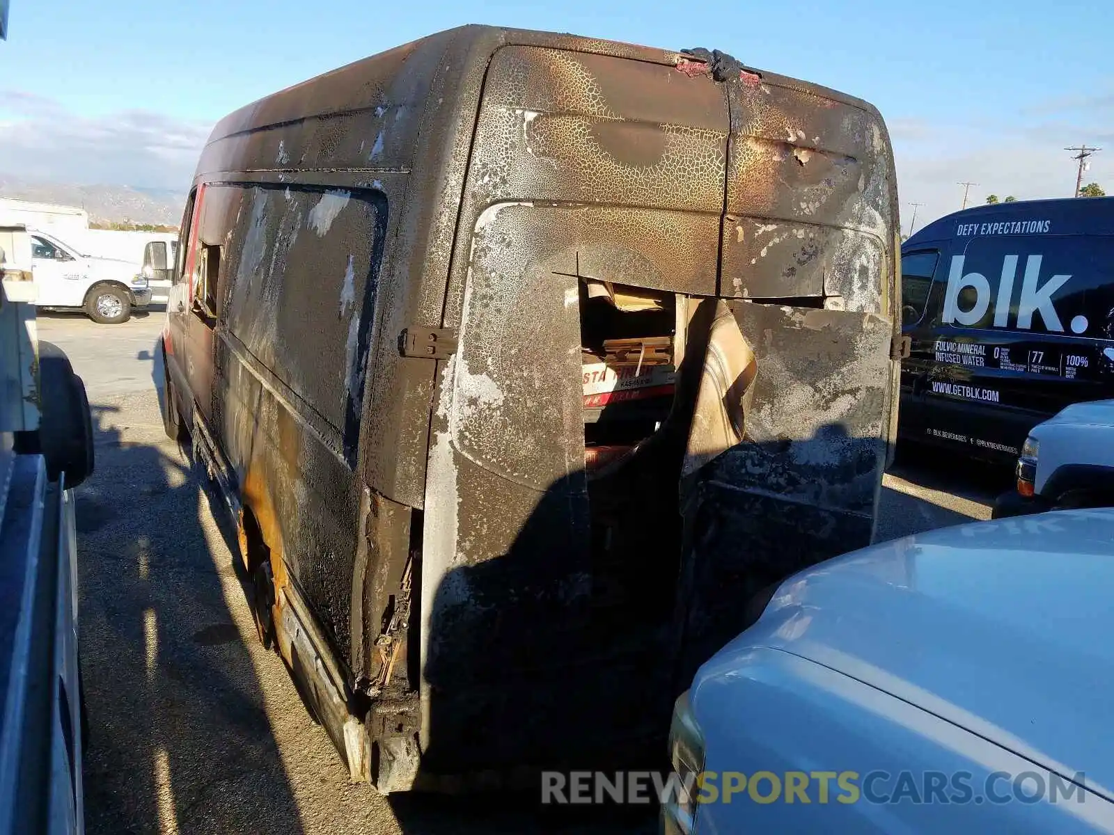 3 Photograph of a damaged car WD3PF1CD1KP028492 MERCEDES-BENZ SPRINTER 2 2019