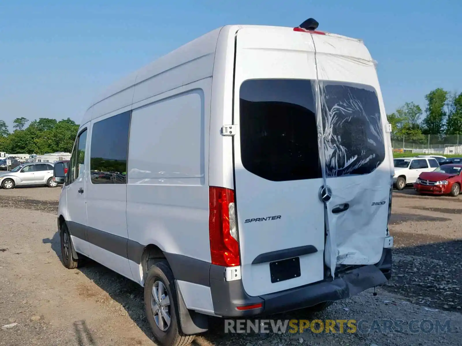 3 Фотография поврежденного автомобиля WD4PF0CD3KP044702 MERCEDES-BENZ SPRINTER 2 2019