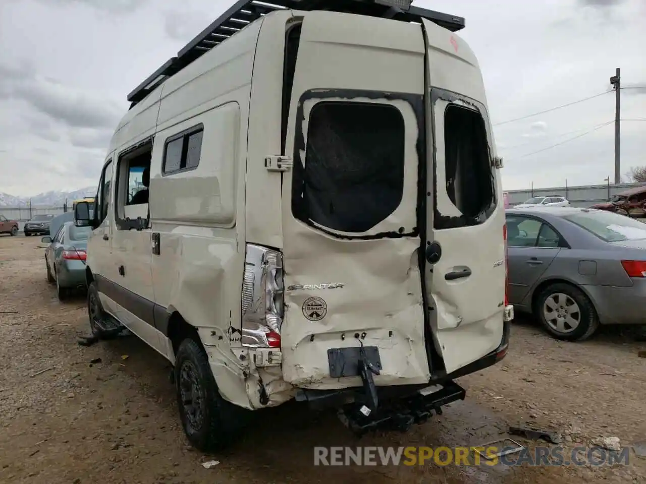 9 Photograph of a damaged car W1W4EBVYXKT017682 MERCEDES-BENZ SPRINTER 2019