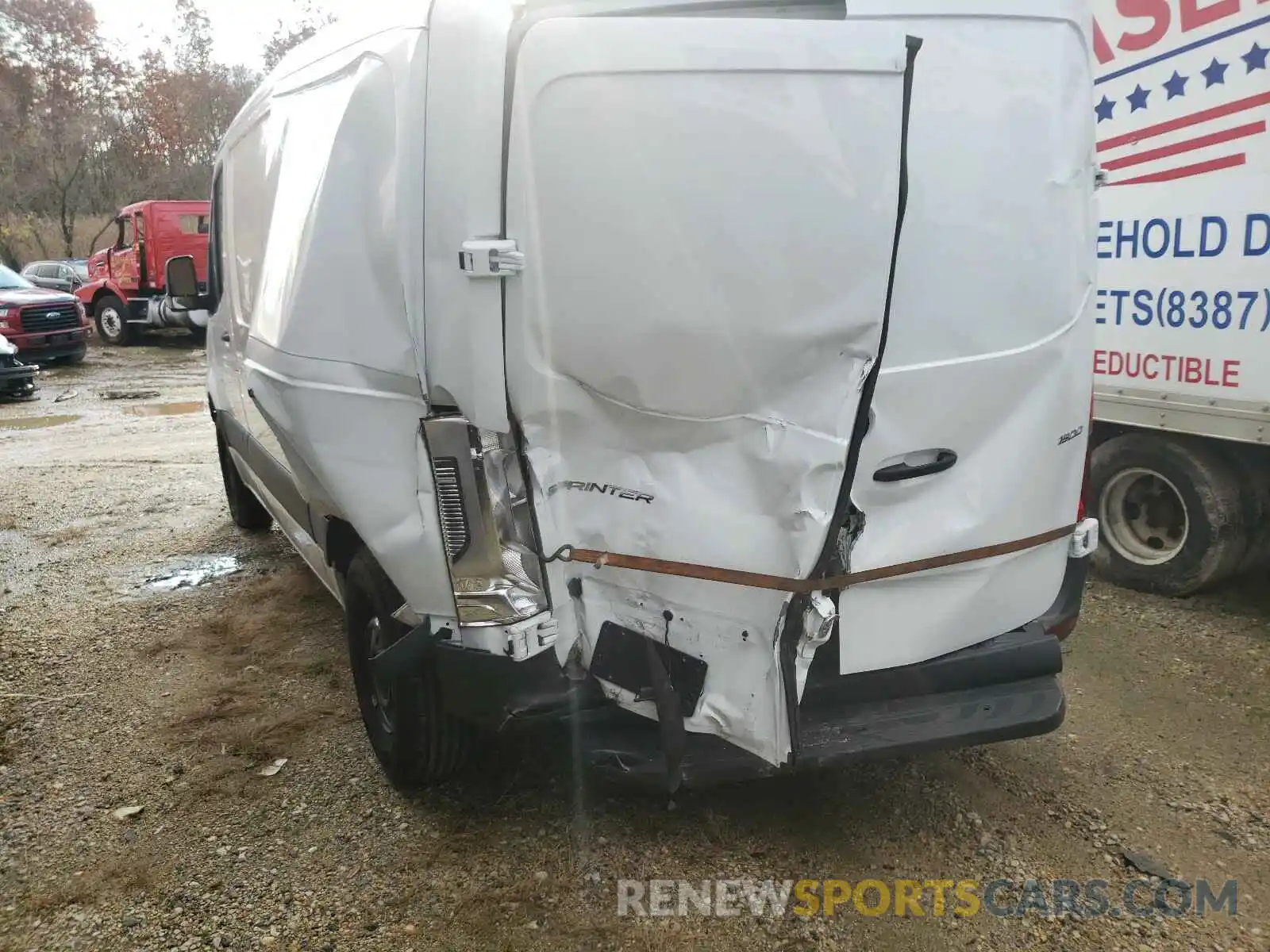 9 Photograph of a damaged car W1W70BGY7KT017275 MERCEDES-BENZ SPRINTER 2019