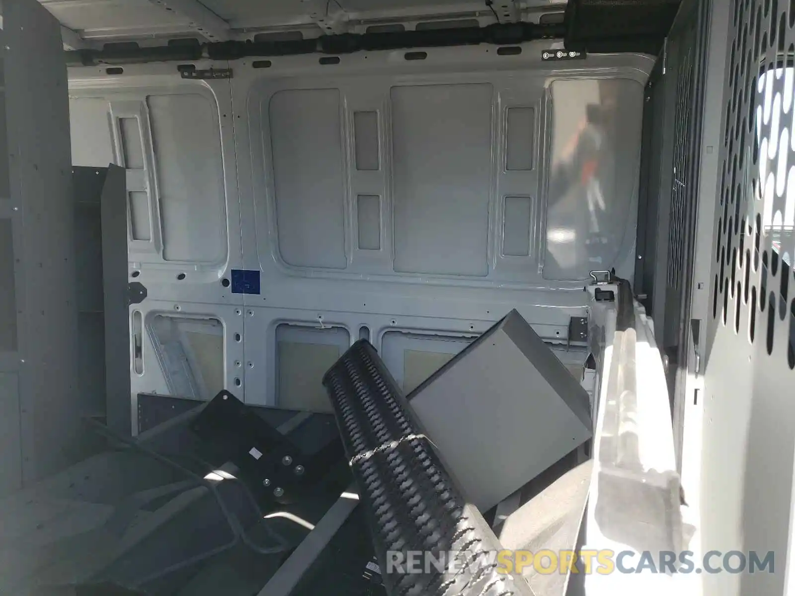 6 Photograph of a damaged car W1W70BGY9KT018363 MERCEDES-BENZ SPRINTER 2019