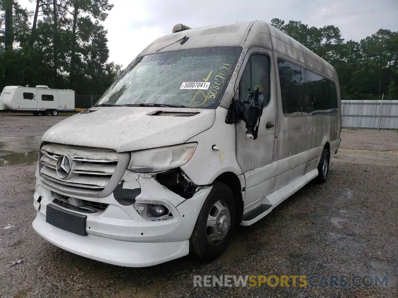 2 Photograph of a damaged car W1X8ED3Y0KP196366 MERCEDES-BENZ SPRINTER 2019