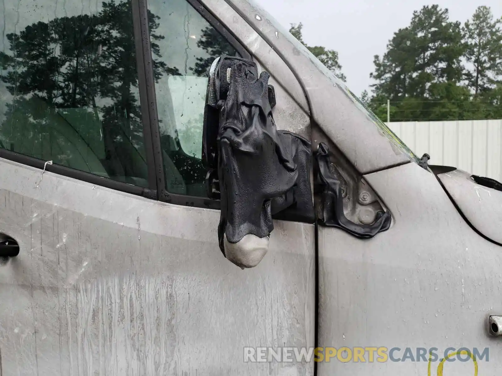 9 Photograph of a damaged car W1X8ED3Y0KP196366 MERCEDES-BENZ SPRINTER 2019