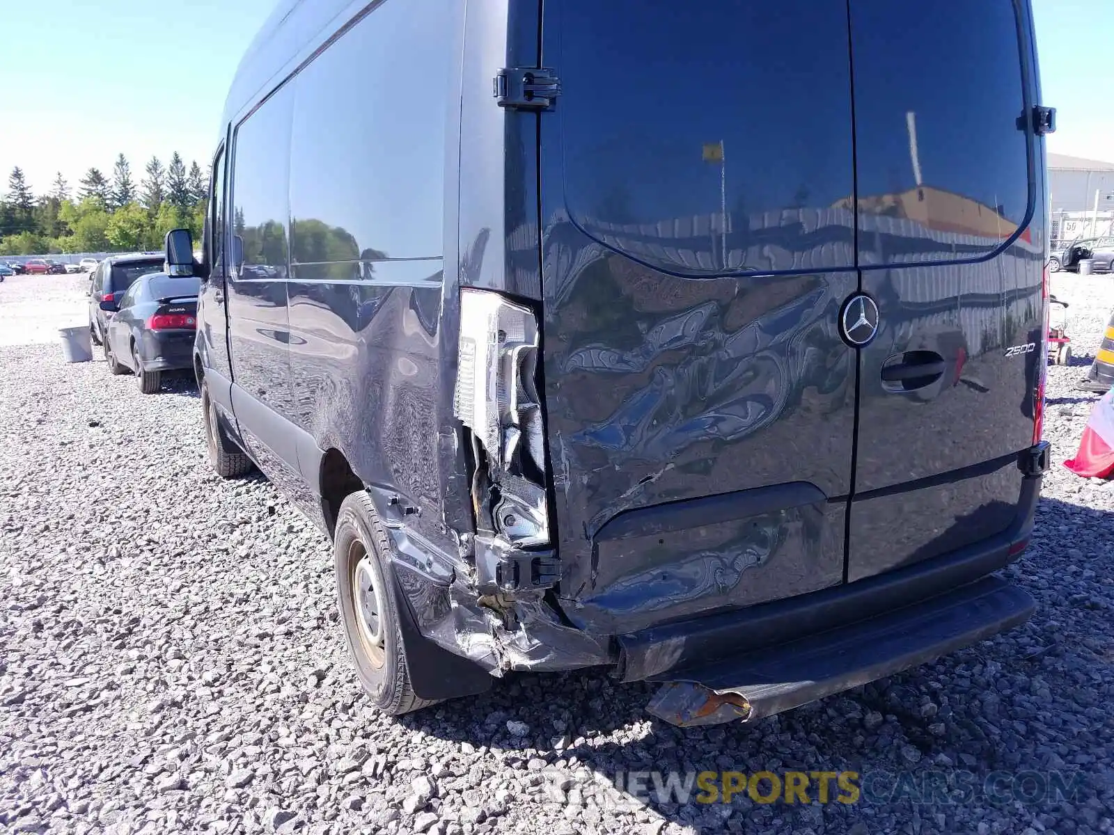 9 Photograph of a damaged car WD3BF0CD5KP046241 MERCEDES-BENZ SPRINTER 2019