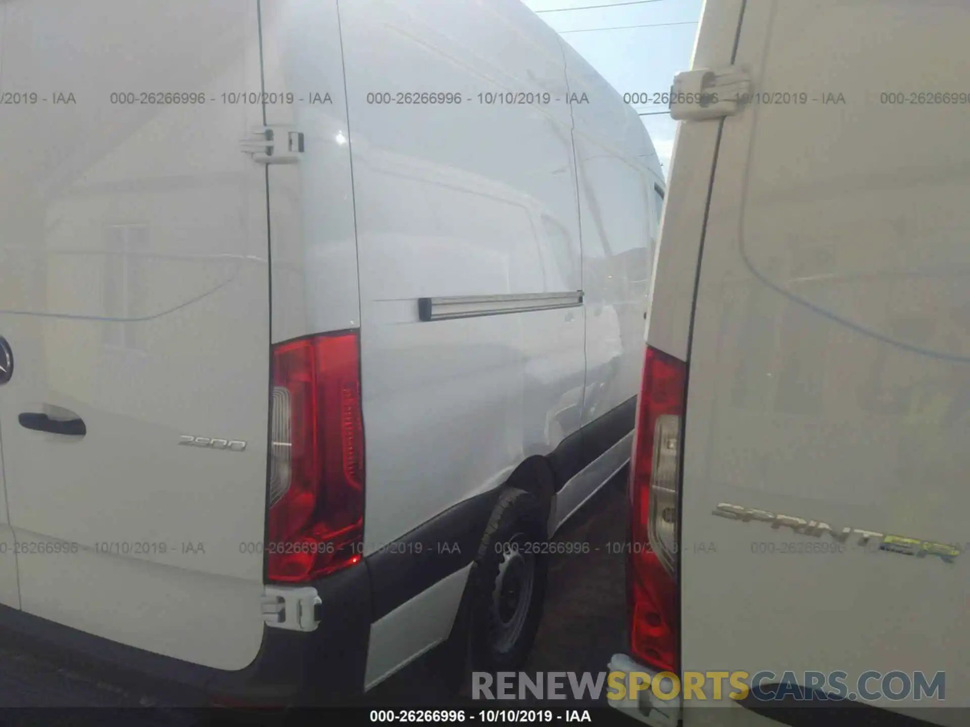 4 Фотография поврежденного автомобиля WD3BF0ED3KT013890 MERCEDES-BENZ SPRINTER 2019