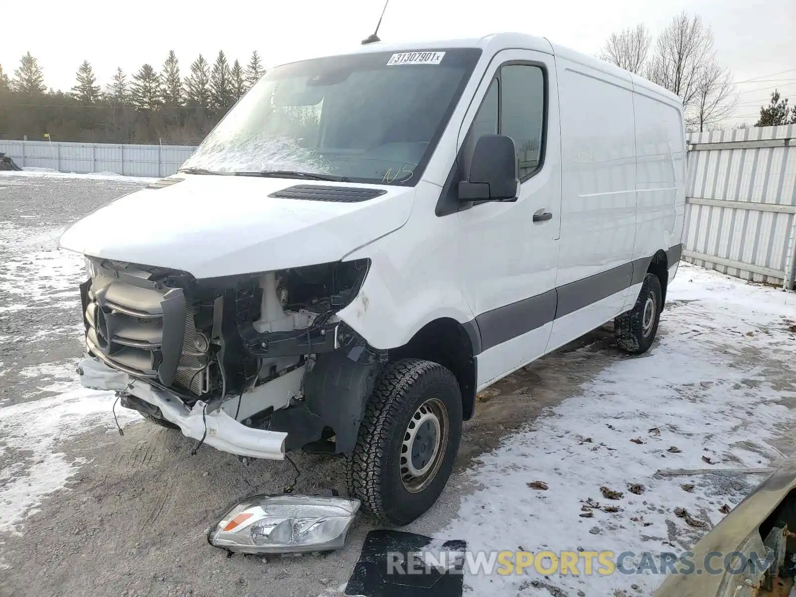 2 Фотография поврежденного автомобиля WD3CF0CD6KP140701 MERCEDES-BENZ SPRINTER 2019