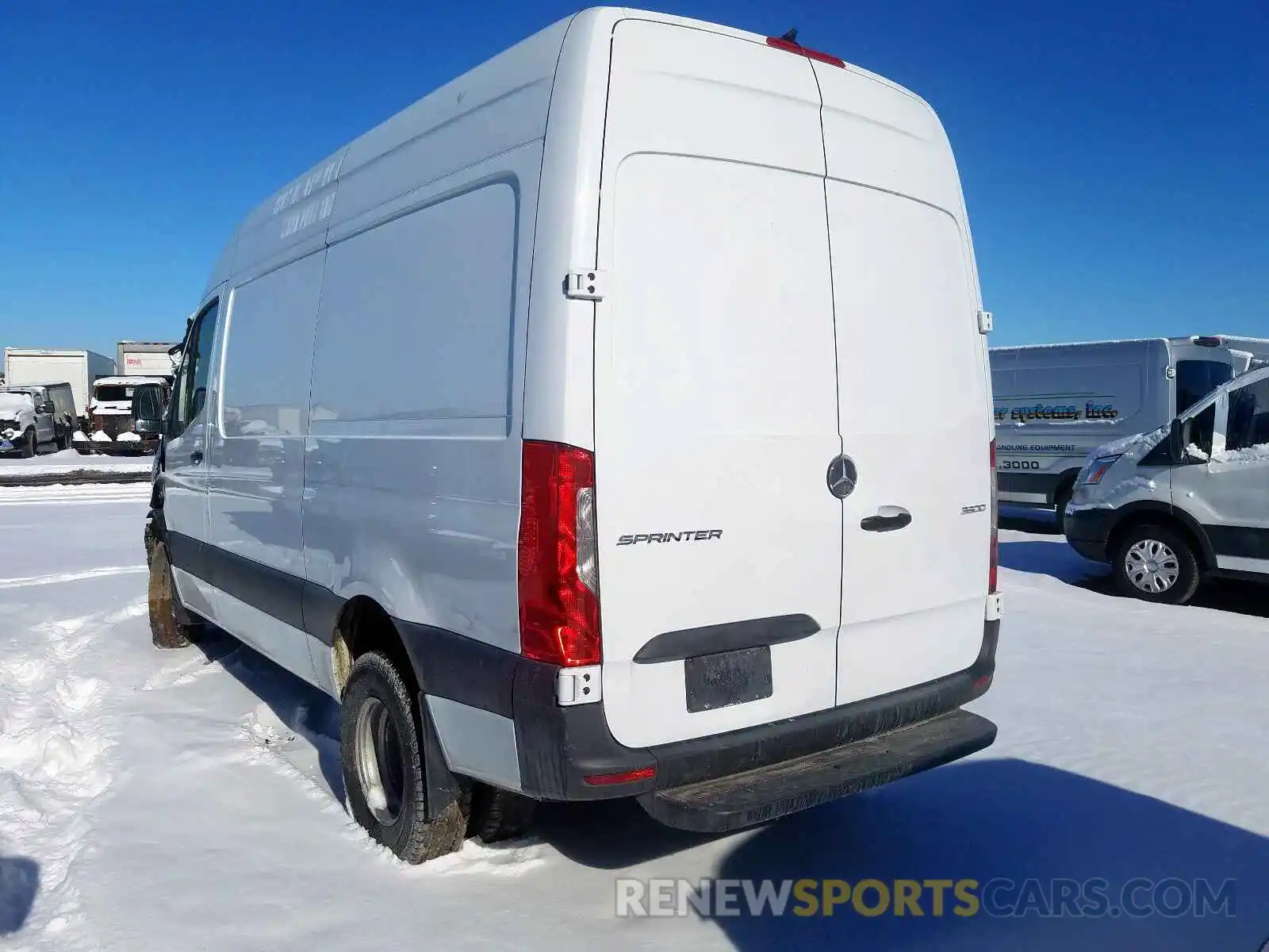 3 Photograph of a damaged car WD3PF0CD4KP063182 MERCEDES-BENZ SPRINTER 2019