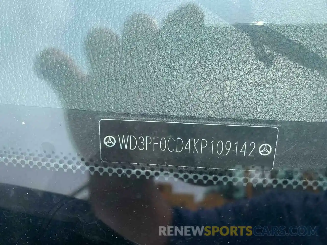 10 Photograph of a damaged car WD3PF0CD4KP109142 MERCEDES-BENZ SPRINTER 2019