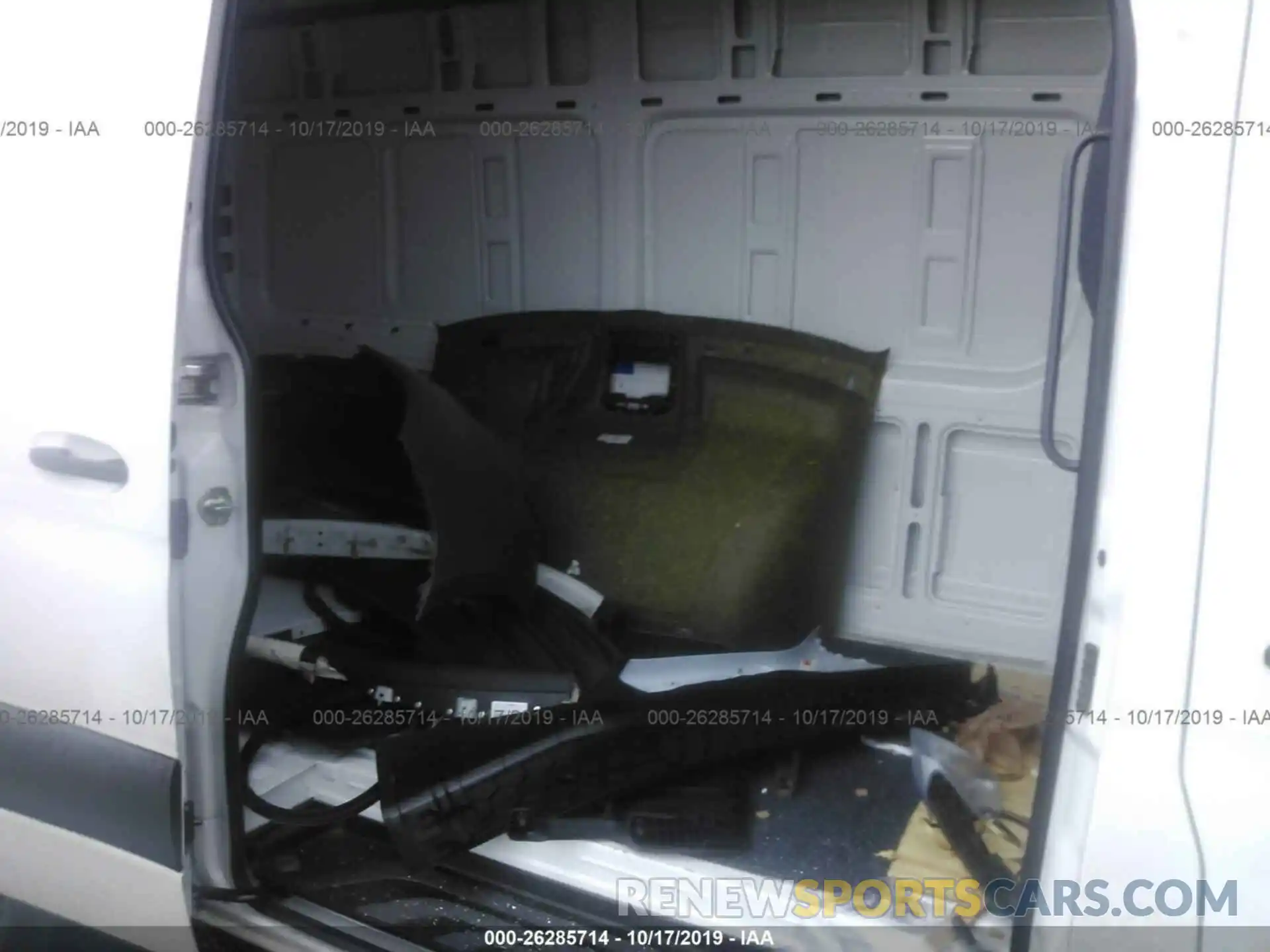 8 Фотография поврежденного автомобиля WD3PF0CD5KP062476 MERCEDES-BENZ SPRINTER 2019