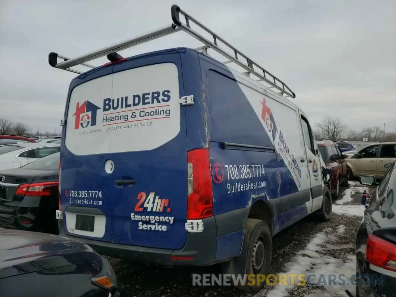 4 Photograph of a damaged car WD3PF0CD8KP073438 MERCEDES-BENZ SPRINTER 2019