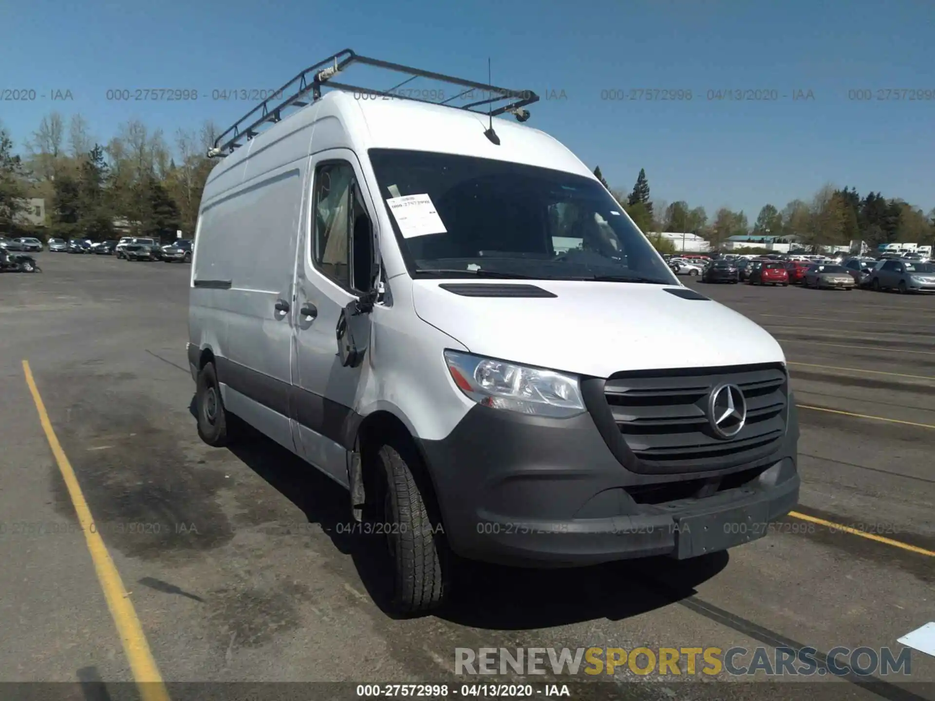 1 Photograph of a damaged car WD3PF0CD9KP057703 MERCEDES-BENZ SPRINTER 2019