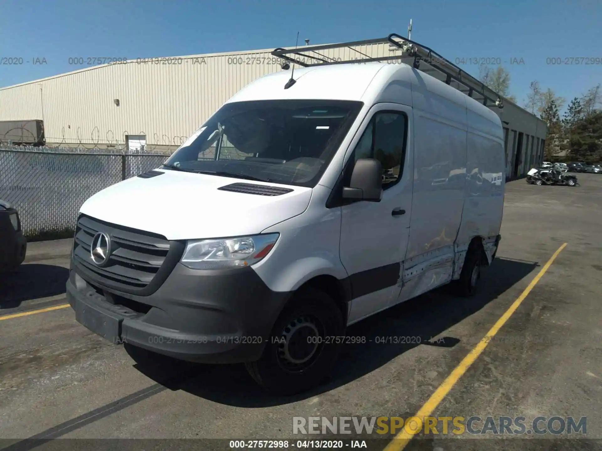 2 Photograph of a damaged car WD3PF0CD9KP057703 MERCEDES-BENZ SPRINTER 2019