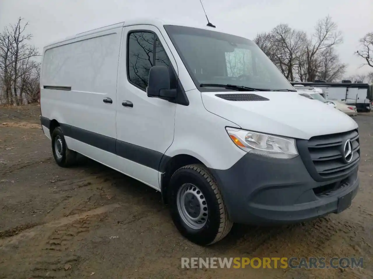 1 Photograph of a damaged car WD3PF0CD9KT003809 MERCEDES-BENZ SPRINTER 2019