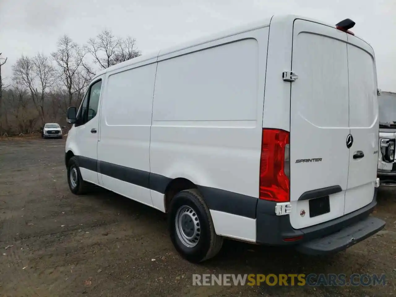 3 Фотография поврежденного автомобиля WD3PF0CD9KT003809 MERCEDES-BENZ SPRINTER 2019